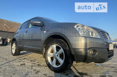 Позашляховик / Кросовер Nissan Qashqai 2010 в Звягелі