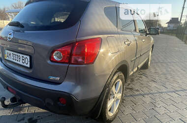 Позашляховик / Кросовер Nissan Qashqai 2010 в Звягелі