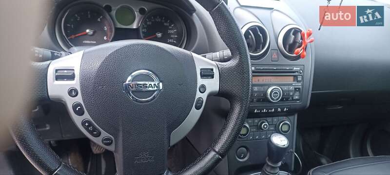 Позашляховик / Кросовер Nissan Qashqai 2007 в Львові