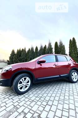 Позашляховик / Кросовер Nissan Qashqai 2011 в Самборі