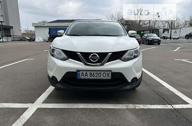 Внедорожник / Кроссовер Nissan Qashqai 2015 в Киеве