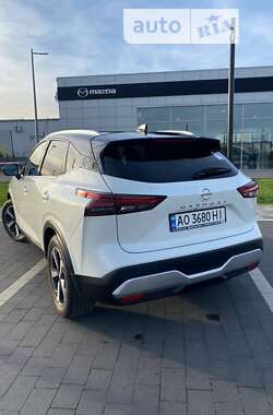 Позашляховик / Кросовер Nissan Qashqai 2021 в Мукачевому