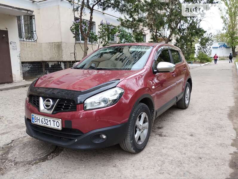 Позашляховик / Кросовер Nissan Qashqai 2013 в Білгороді-Дністровському