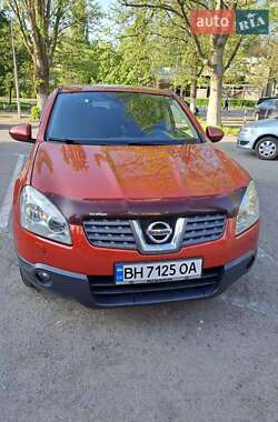 Внедорожник / Кроссовер Nissan Qashqai 2007 в 