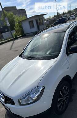 Внедорожник / Кроссовер Nissan Qashqai 2013 в Чернигове