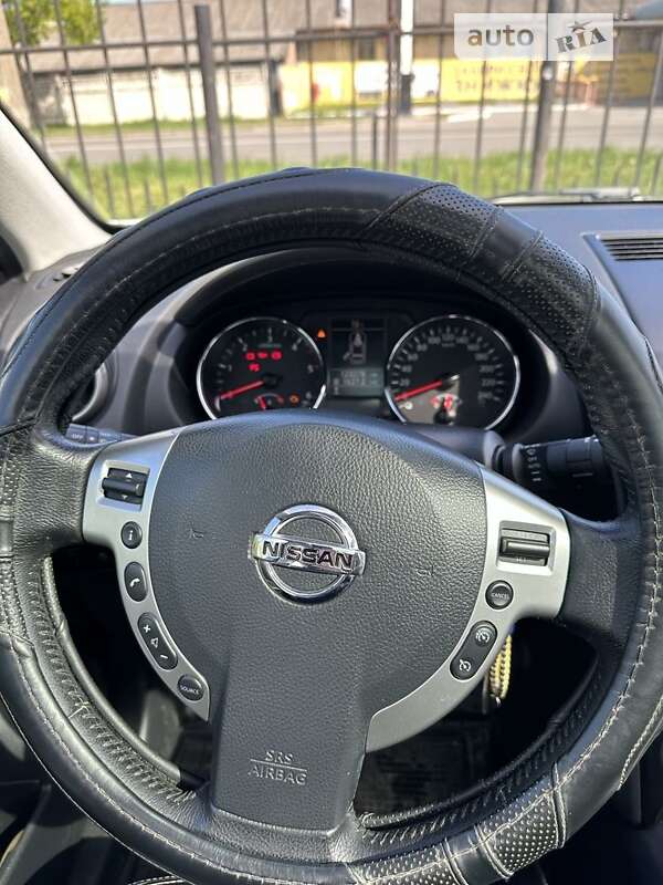 Внедорожник / Кроссовер Nissan Qashqai 2013 в Чернигове
