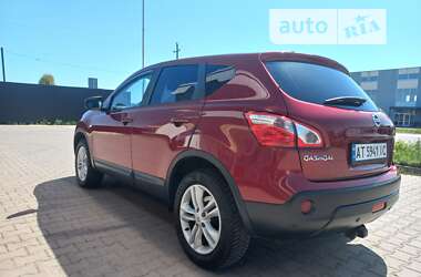 Внедорожник / Кроссовер Nissan Qashqai 2013 в Снятине