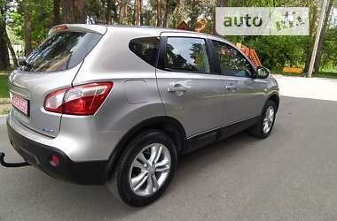 Внедорожник / Кроссовер Nissan Qashqai 2011 в Чернигове