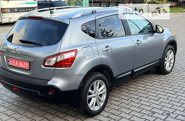 Позашляховик / Кросовер Nissan Qashqai 2010 в Луцьку