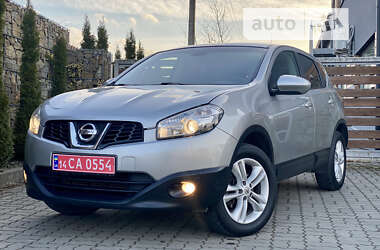 Позашляховик / Кросовер Nissan Qashqai 2010 в Стрию