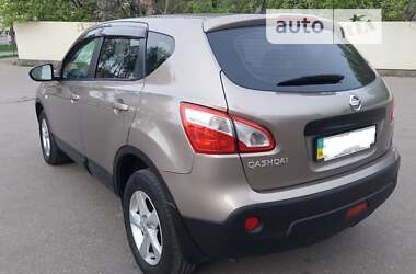 Позашляховик / Кросовер Nissan Qashqai 2012 в Чернігові