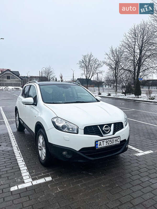 Внедорожник / Кроссовер Nissan Qashqai 2010 в Косове