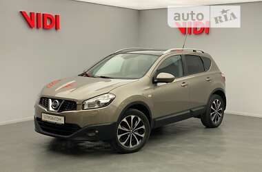 Внедорожник / Кроссовер Nissan Qashqai 2012 в 