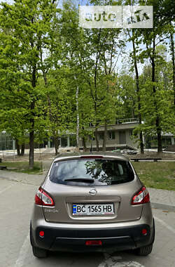 Внедорожник / Кроссовер Nissan Qashqai 2013 в Львове