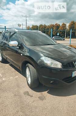 Позашляховик / Кросовер Nissan Qashqai 2011 в Вінниці