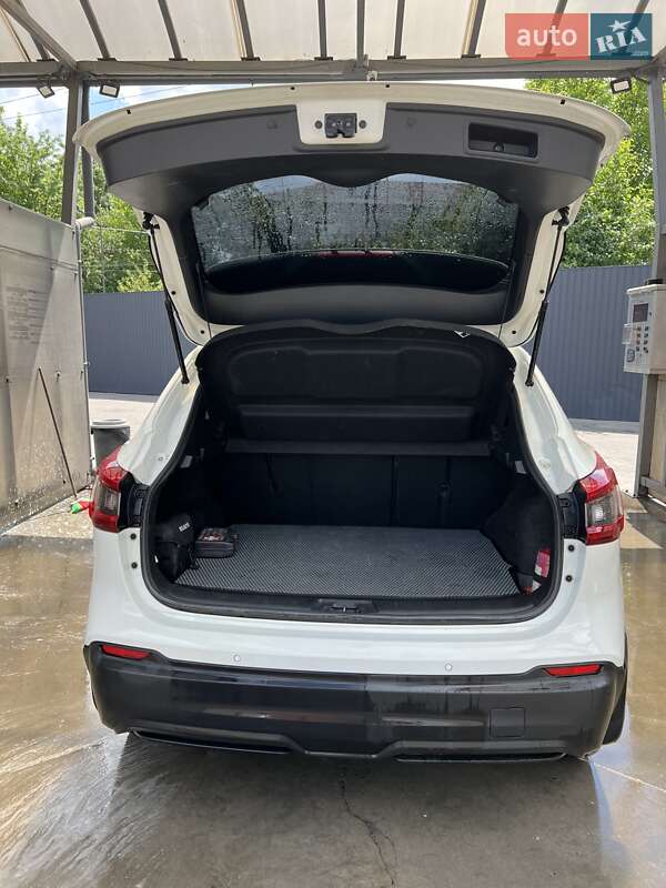 Внедорожник / Кроссовер Nissan Qashqai 2019 в Днепре