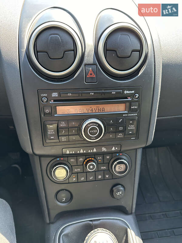 Позашляховик / Кросовер Nissan Qashqai 2008 в Бродах