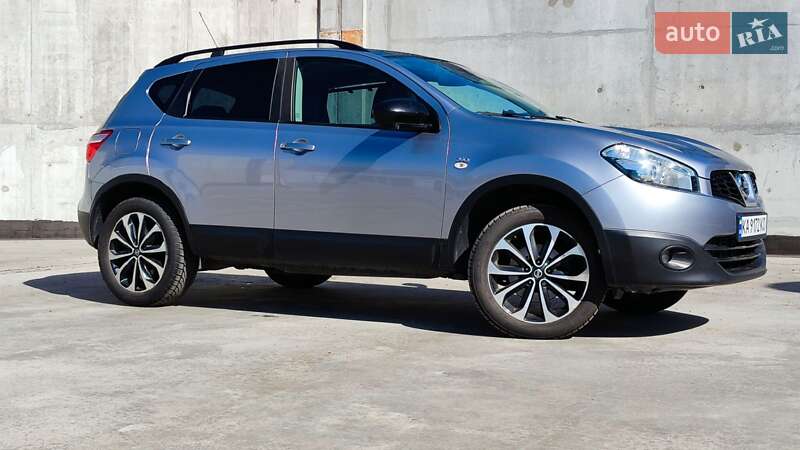 Внедорожник / Кроссовер Nissan Qashqai 2013 в Киеве