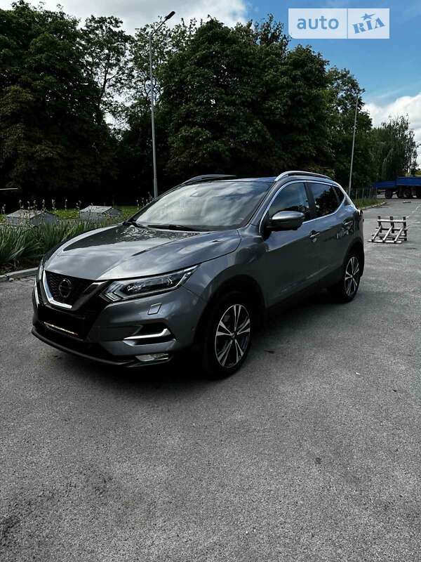 Внедорожник / Кроссовер Nissan Qashqai 2020 в Хмельницком