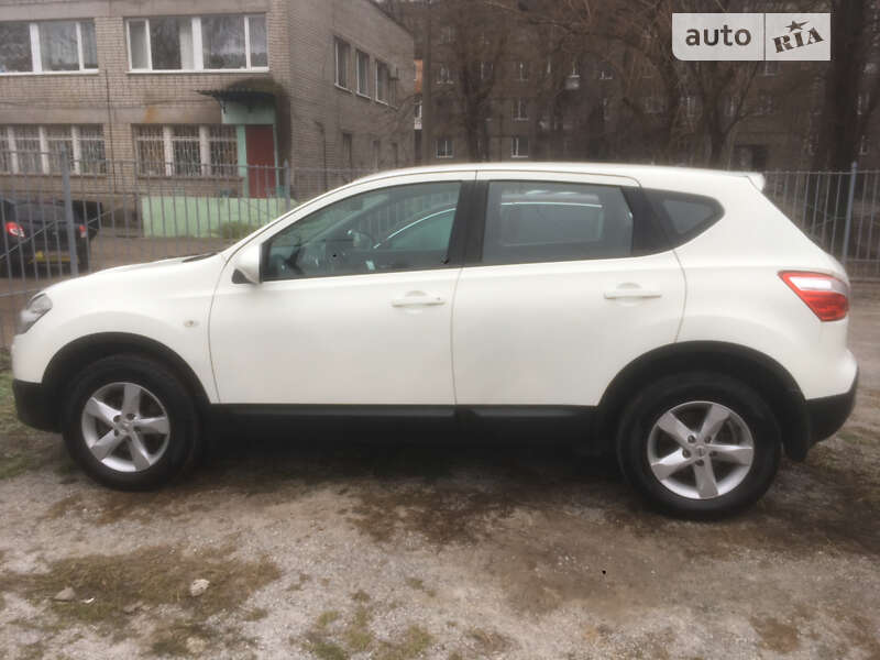 Внедорожник / Кроссовер Nissan Qashqai 2012 в Запорожье