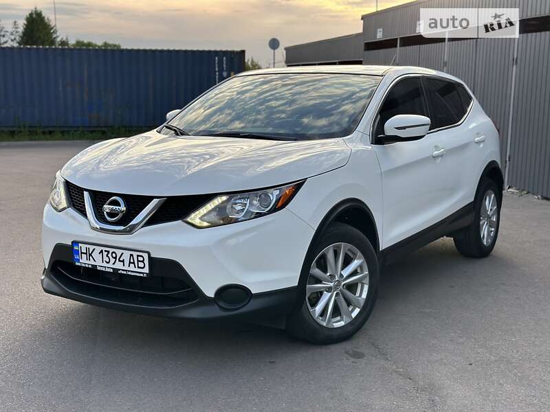 Позашляховик / Кросовер Nissan Qashqai 2017 в Рівному