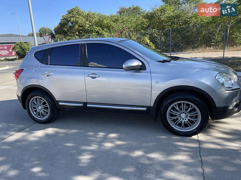 Позашляховик / Кросовер Nissan Qashqai 2008 в Одесі