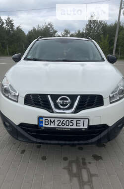 Внедорожник / Кроссовер Nissan Qashqai 2013 в 