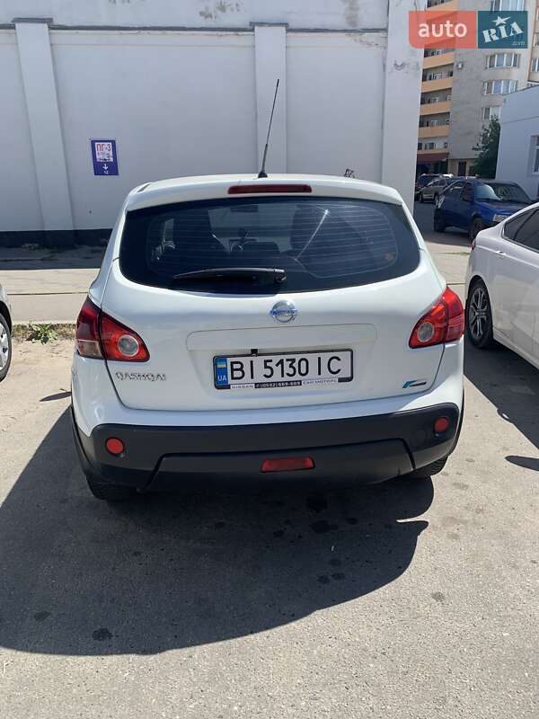 Внедорожник / Кроссовер Nissan Qashqai 2009 в Полтаве