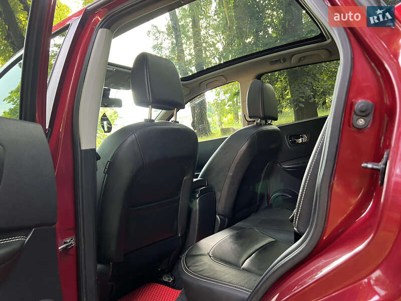 Позашляховик / Кросовер Nissan Qashqai 2013 в Кременці