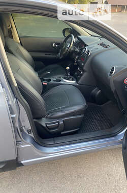 Внедорожник / Кроссовер Nissan Qashqai 2013 в 