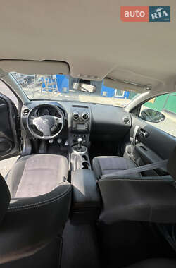 Внедорожник / Кроссовер Nissan Qashqai 2013 в 