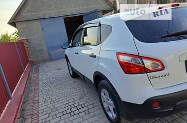 Внедорожник / Кроссовер Nissan Qashqai 2013 в Романове