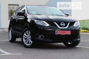 Позашляховик / Кросовер Nissan Qashqai 2015 в Дубні