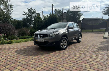 Внедорожник / Кроссовер Nissan Qashqai 2013 в Ровно