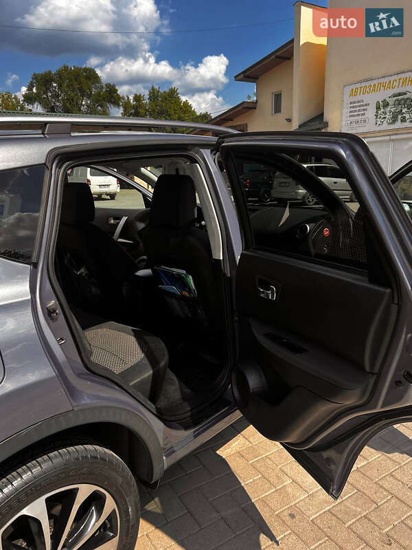 Позашляховик / Кросовер Nissan Qashqai 2009 в Кам'янець-Подільському