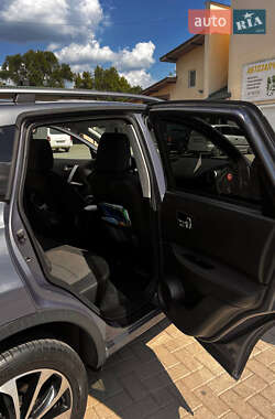 Внедорожник / Кроссовер Nissan Qashqai 2009 в 