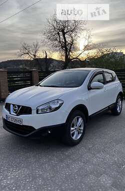 Внедорожник / Кроссовер Nissan Qashqai 2010 в Львове