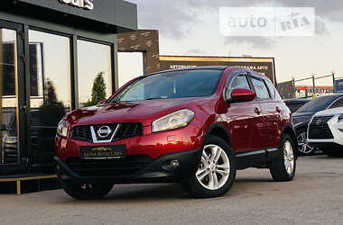 Внедорожник / Кроссовер Nissan Qashqai 2010 в Харькове