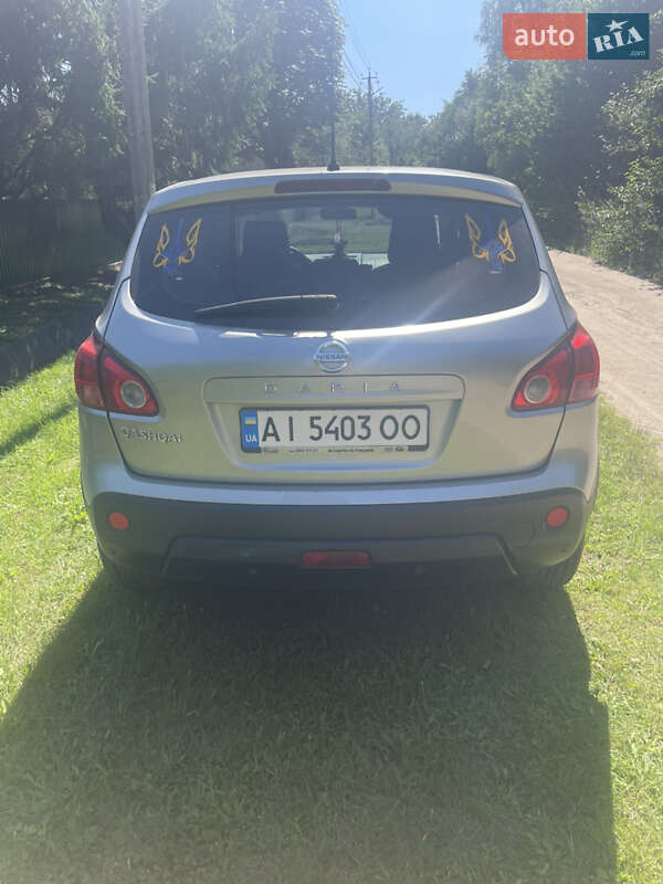 Внедорожник / Кроссовер Nissan Qashqai 2008 в Макарове