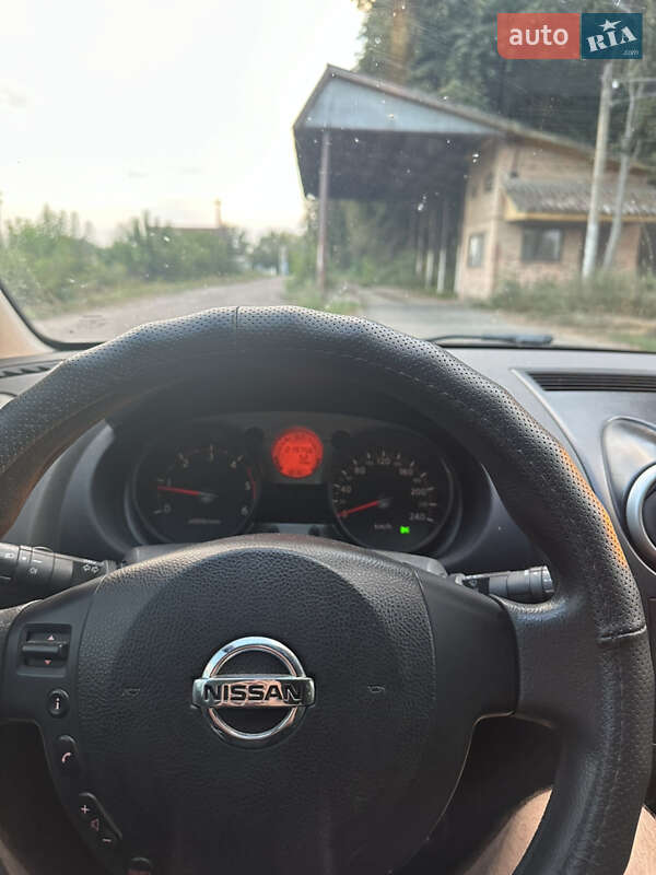 Внедорожник / Кроссовер Nissan Qashqai 2008 в Житомире