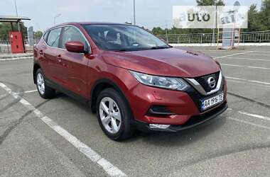 Внедорожник / Кроссовер Nissan Qashqai 2017 в Киеве