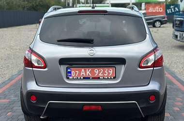 Позашляховик / Кросовер Nissan Qashqai 2011 в 