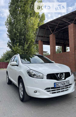 Внедорожник / Кроссовер Nissan Qashqai 2010 в Томаковке