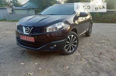 Внедорожник / Кроссовер Nissan Qashqai 2011 в Надворной