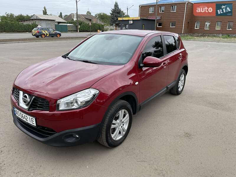 Позашляховик / Кросовер Nissan Qashqai 2012 в Олександрії