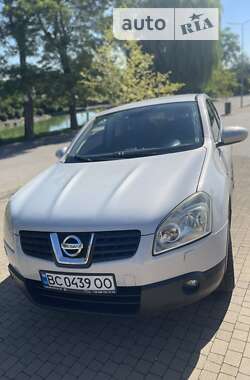 Позашляховик / Кросовер Nissan Qashqai 2007 в Львові