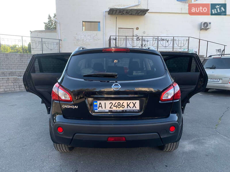 Внедорожник / Кроссовер Nissan Qashqai 2012 в Киеве