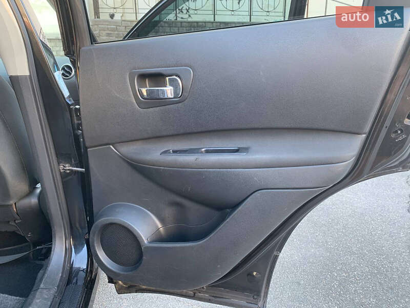 Внедорожник / Кроссовер Nissan Qashqai 2012 в Киеве