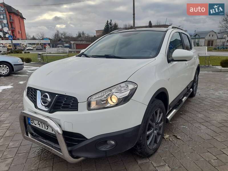 Внедорожник / Кроссовер Nissan Qashqai 2010 в Бориславе