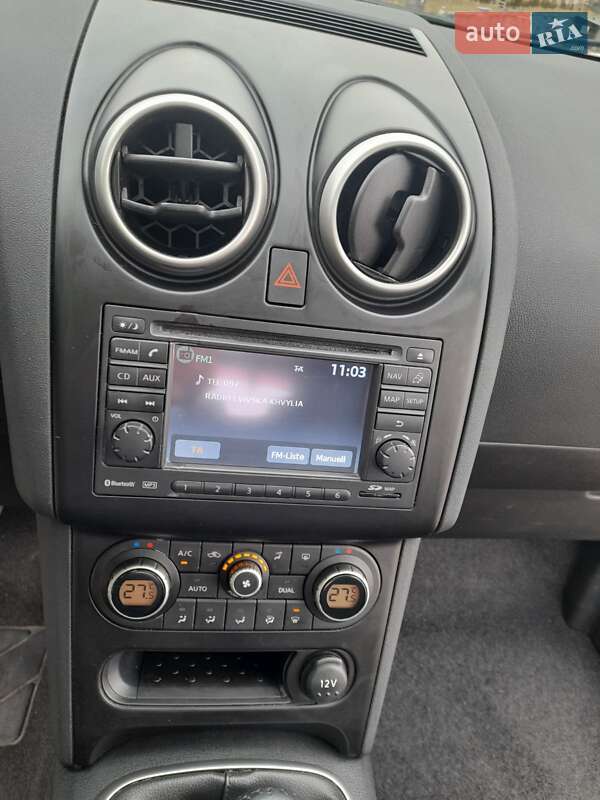 Внедорожник / Кроссовер Nissan Qashqai 2010 в Бориславе